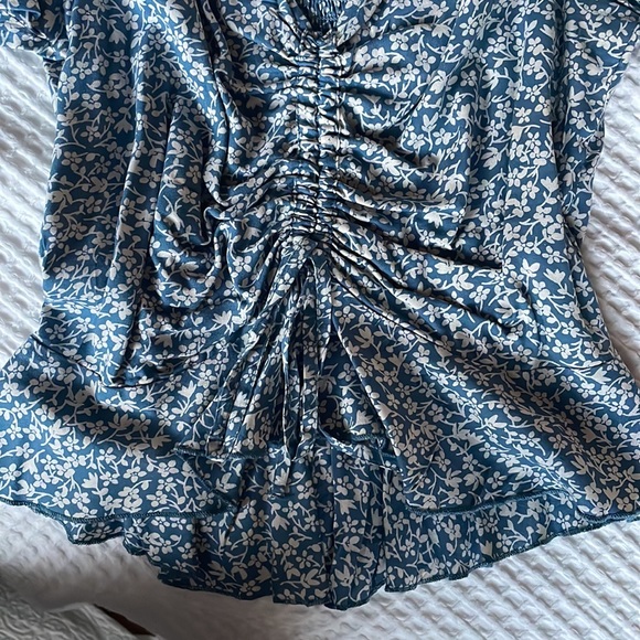 Blue floral stretchy crop top - Picture 3 of 4